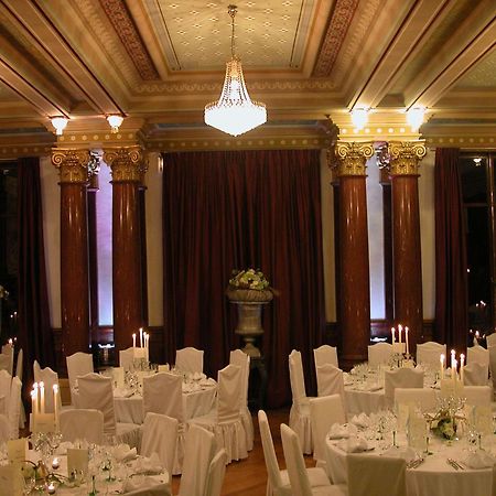 Domaine De Beaupre - Hotel The Originals Relais Гебвилер Екстериор снимка