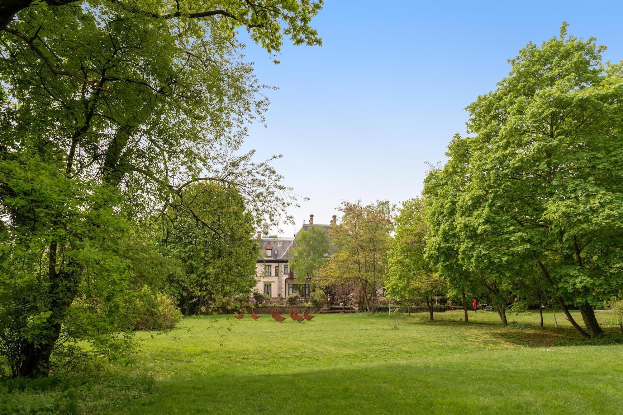 Domaine De Beaupre - Hotel The Originals Relais Гебвилер Екстериор снимка